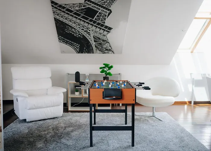 View Luxury With Foosball & Xbox - In Centre *