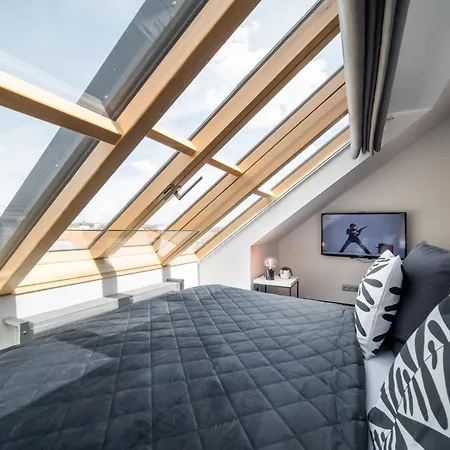 View Luxury With Foosball & Xbox - In Centre