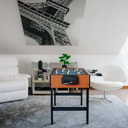 View Luxury With Foosball & Xbox - In Centre *